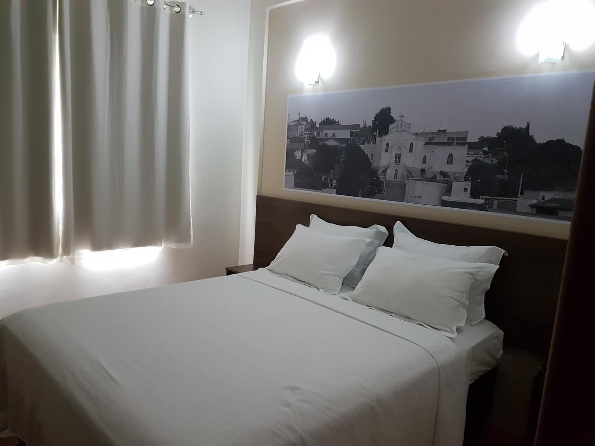 Hotel 494 Oliveira-Mg Dış mekan fotoğraf